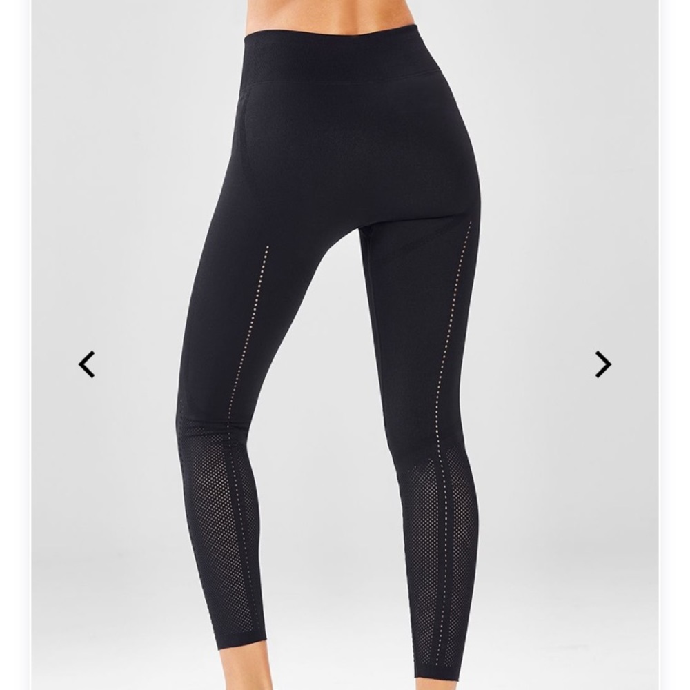 Sculpt Knit Mesh High Waisted 7/8 Fabletics